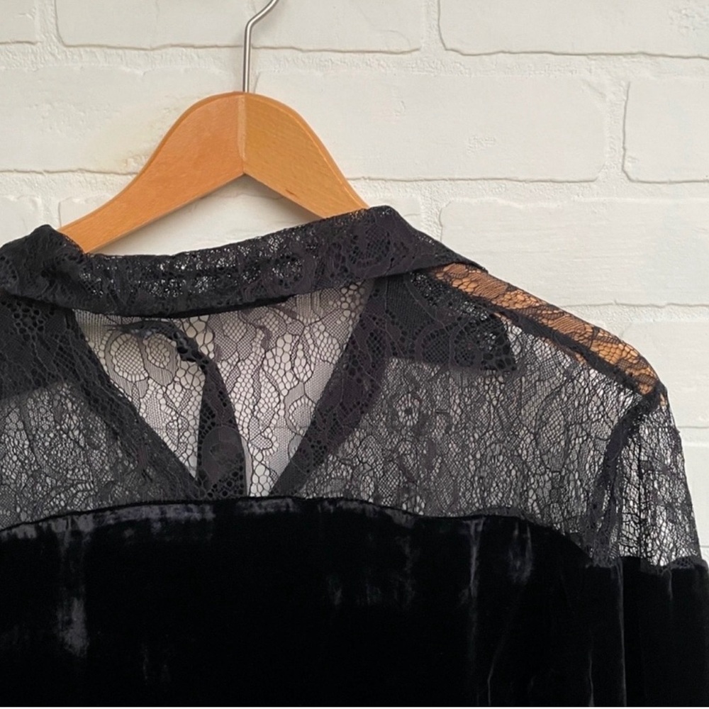 Daniela Corte Black Velvet and Lace Long Sleeve Blouse - Picture 4 of 5